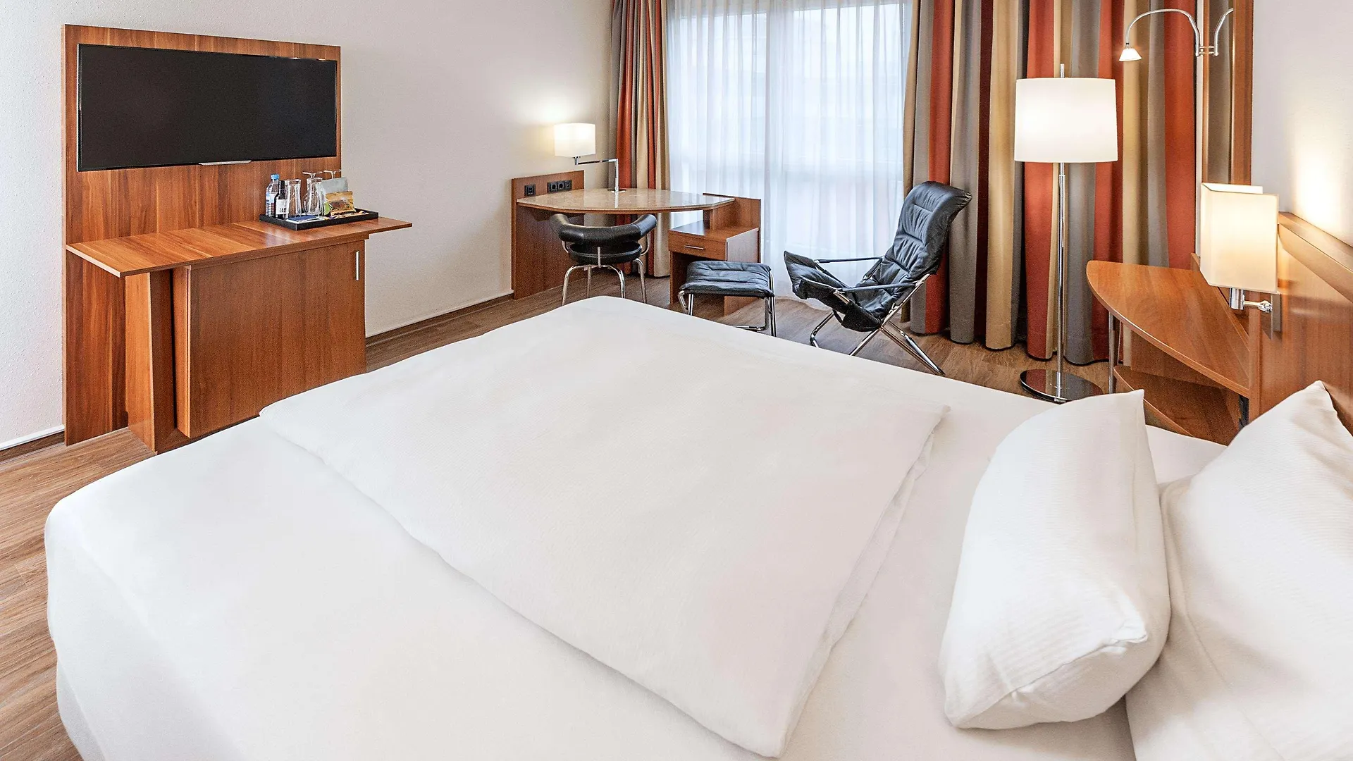 Nh Muenchen Ost Conference Center Hotel Aschheim
