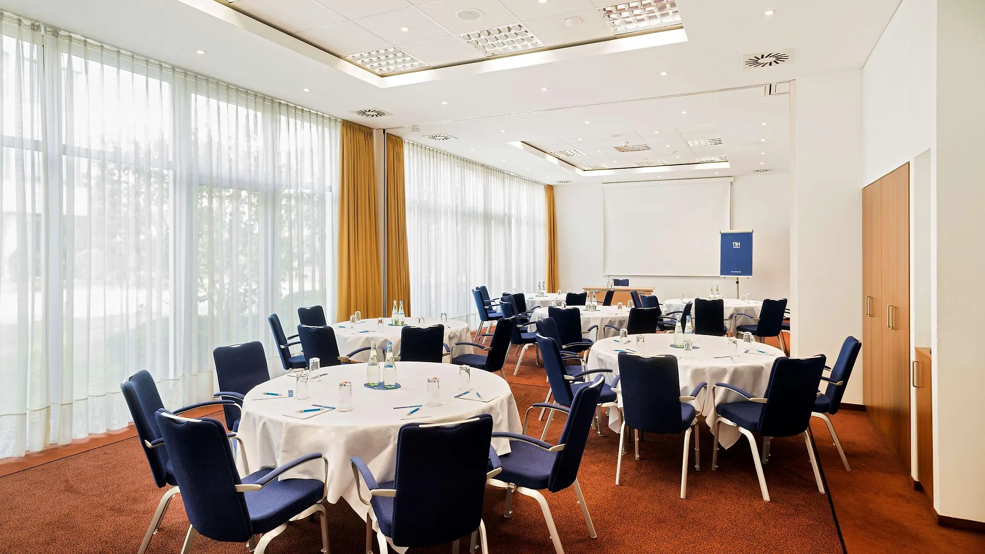 Nh Muenchen Ost Conference Center Hotel Aschheim